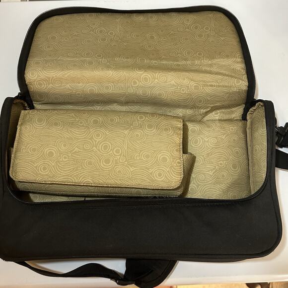 Legend Of Zelda Breath Of The Wild Nintendo Switch Messenger Bag & Hard Case - Picture 6 of 12